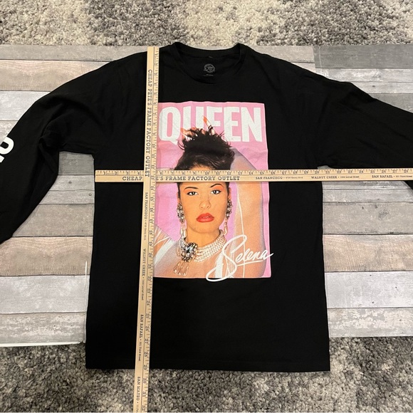 Selena Quintanilla Long Sleeved Shirt Large - Picture 3 of 4